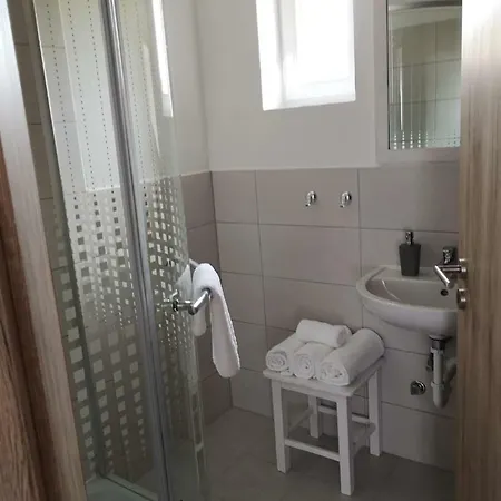 Roze Vendeghaz Guest house *
