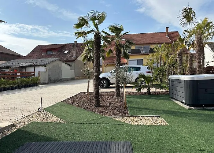 Roze Vendeghaz Pensiune Villány