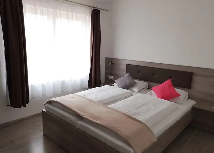 Pensiune Roze Vendeghaz Villány